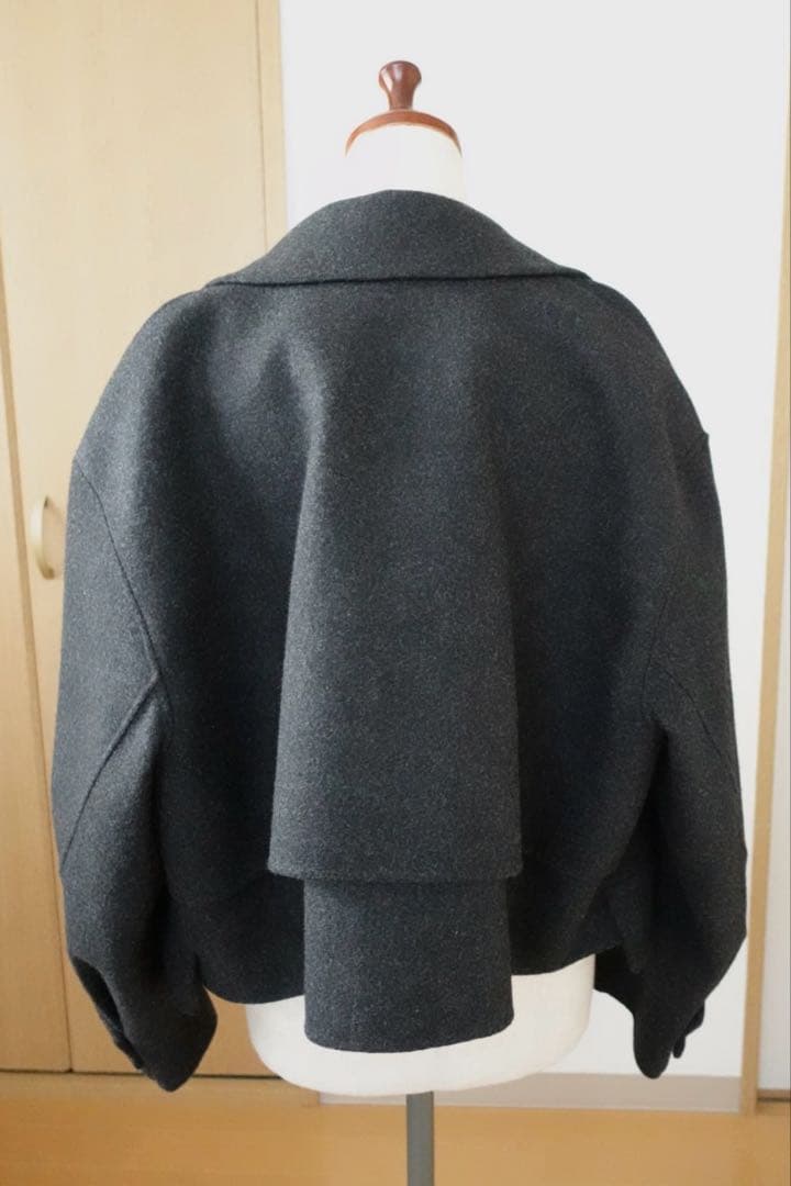 LOHEN ローヘン ショートトレンチリバーコート チャコール