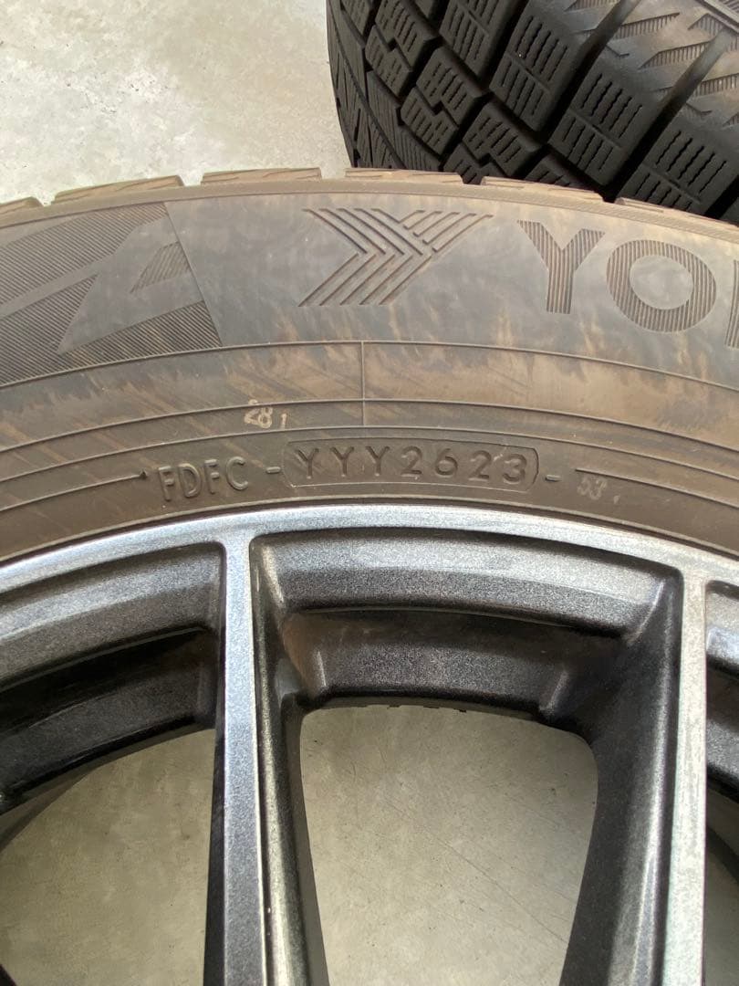 ★超美品 YOKOHAMA iceGuard225/60/R17スタッドレス4本