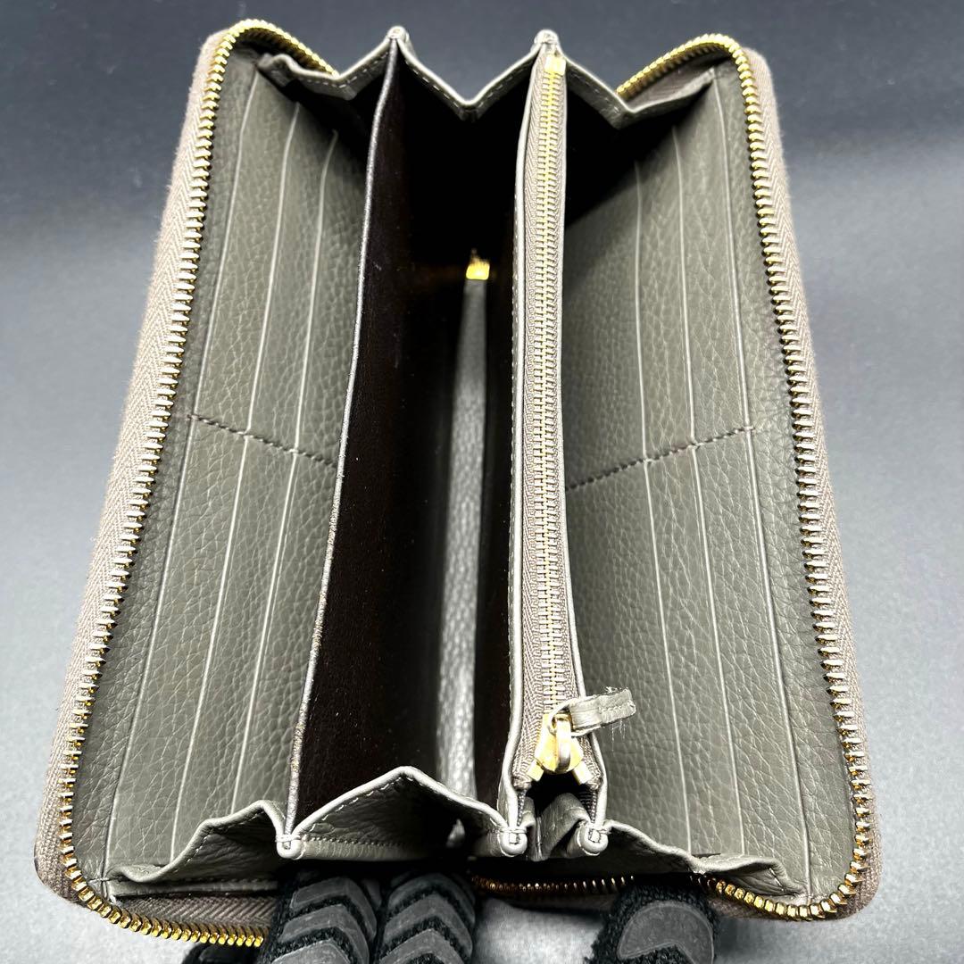 希少/美品✨グッチ 長財布 ラウンドファスナー ソーホー パイソン グリーン