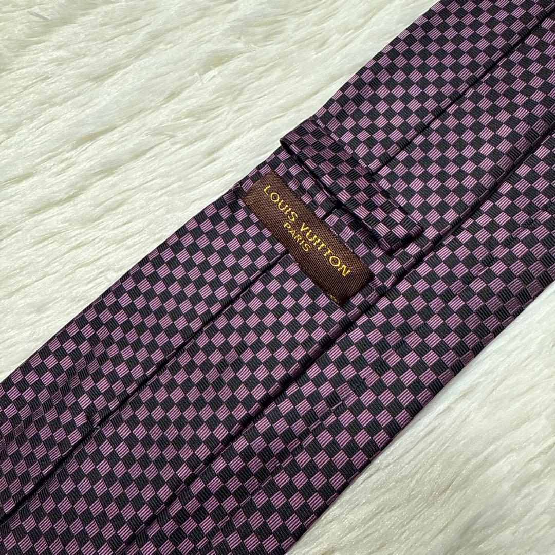 【未使用級】LOUIS VUITTON ネクタイ　高級シルク　ロゴ　ジャガード