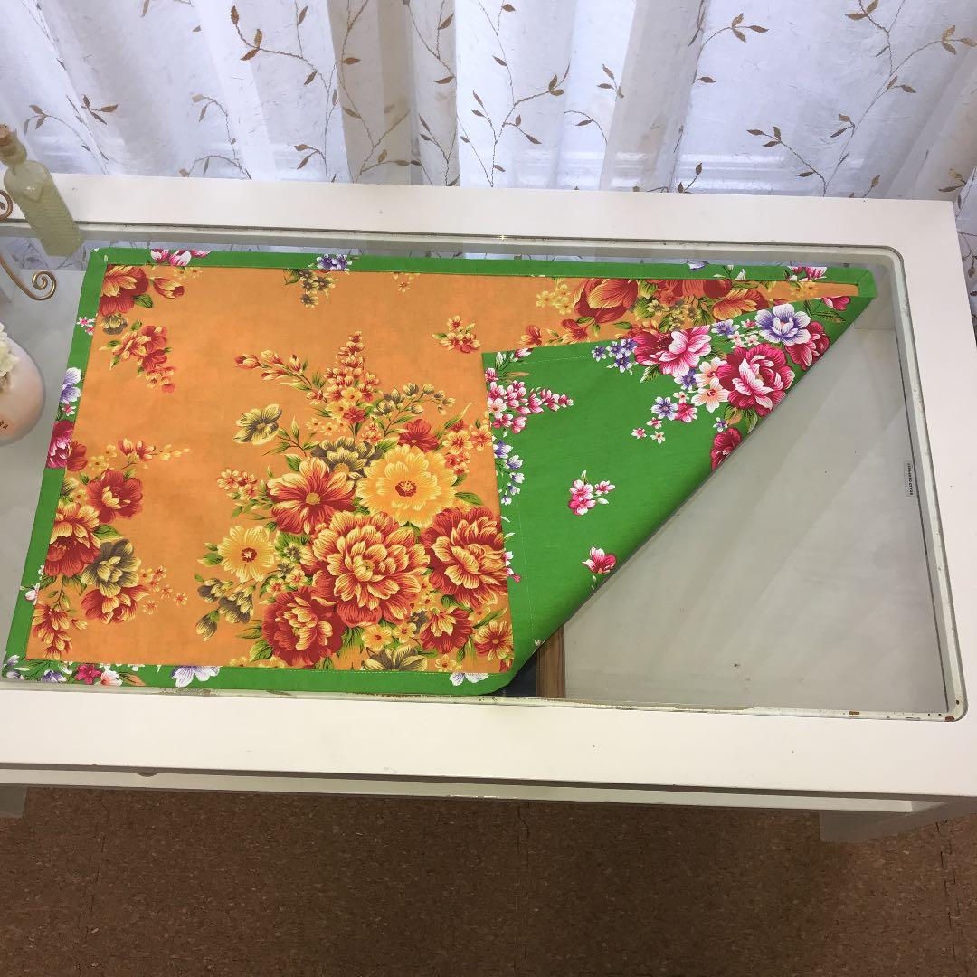 化粧台の上掛けと、敷きセット