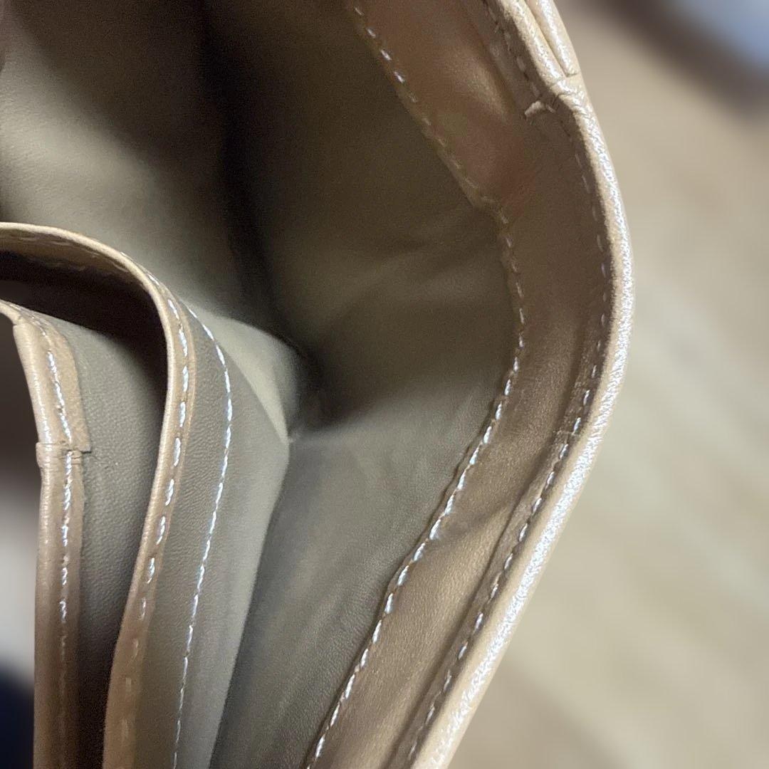 BURBERRY BLUE LABEL ミニ財布　ホワイト　ベージュ　未使用