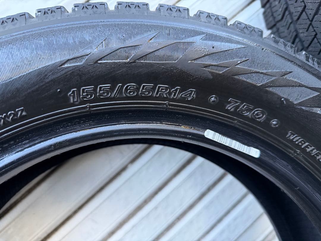 VRX2 冬タイヤ 155/65R14 ×4本 中古