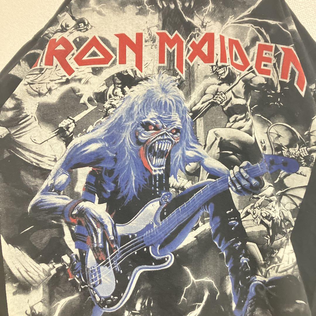 【稀少】90s IRON MAIDENアイアンメイデン　総柄Tシャツ　黒　L相当