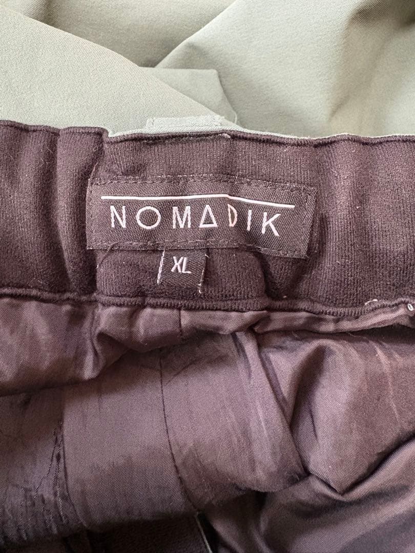 NOMADIK スノーボードパンツ
