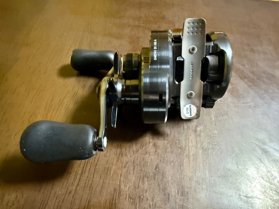 シマノ 24カルカッタコンクエスト シャローエディション 31HG