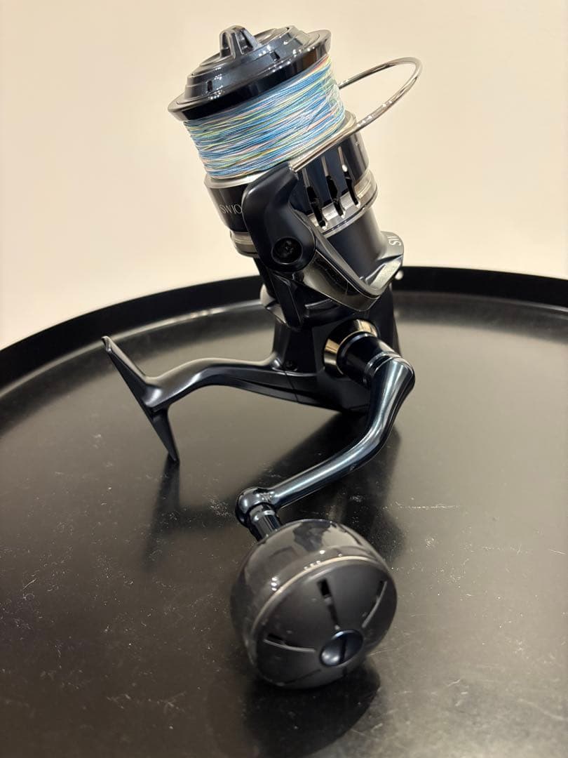 秋桜　【美品】シマノ20ストラディックSW10000HG スピニングリール