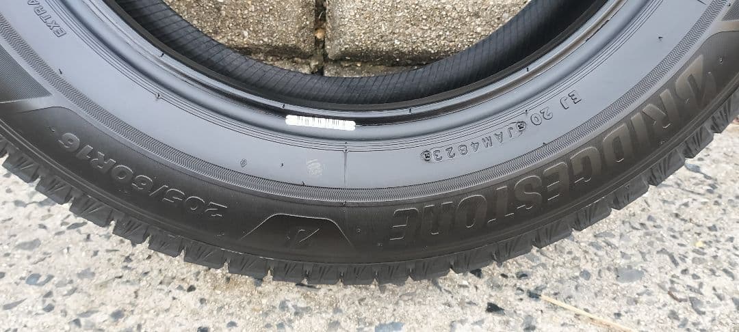 【2023年(48週)製造】205/60R16 ブリジストン VRX3 1本