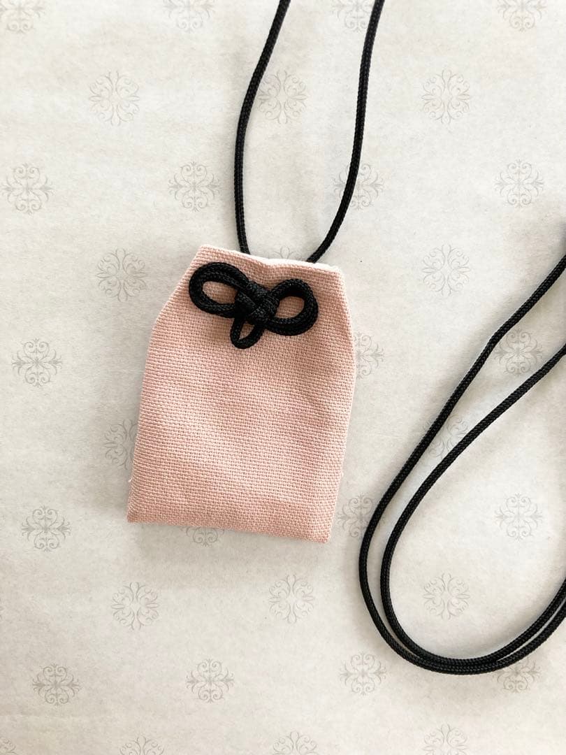 お守り袋（W-29）ミニサイズ 首かけタイプ♡ふんわり裏地付き