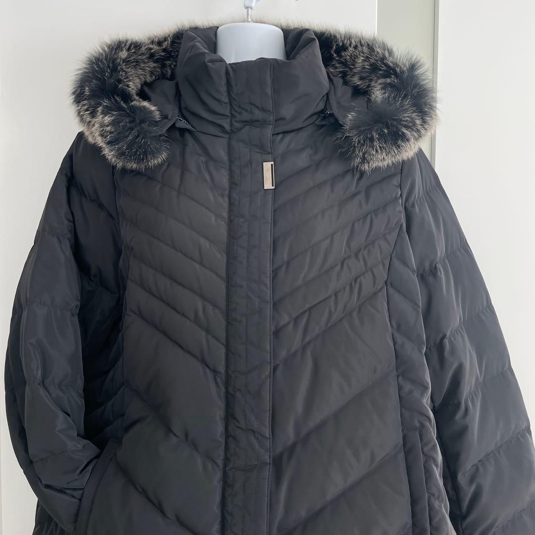 ８２７４【新品】レディース　ミセス　アウター　LL ロングダウンコート　ブラック