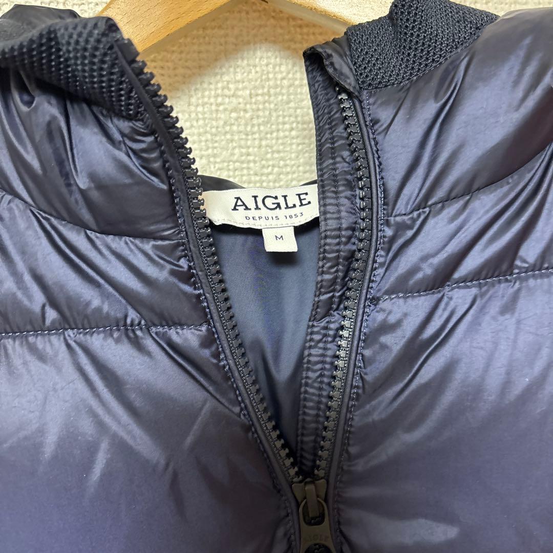 AIGLE フード付きダウンポンチョジャケット M ネイビーお買い得です。