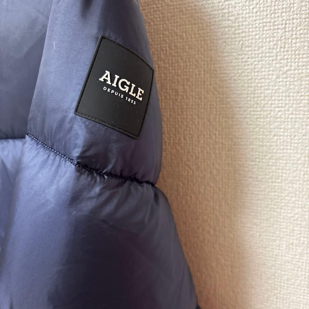 AIGLE フード付きダウンポンチョジャケット M ネイビーお買い得です。
