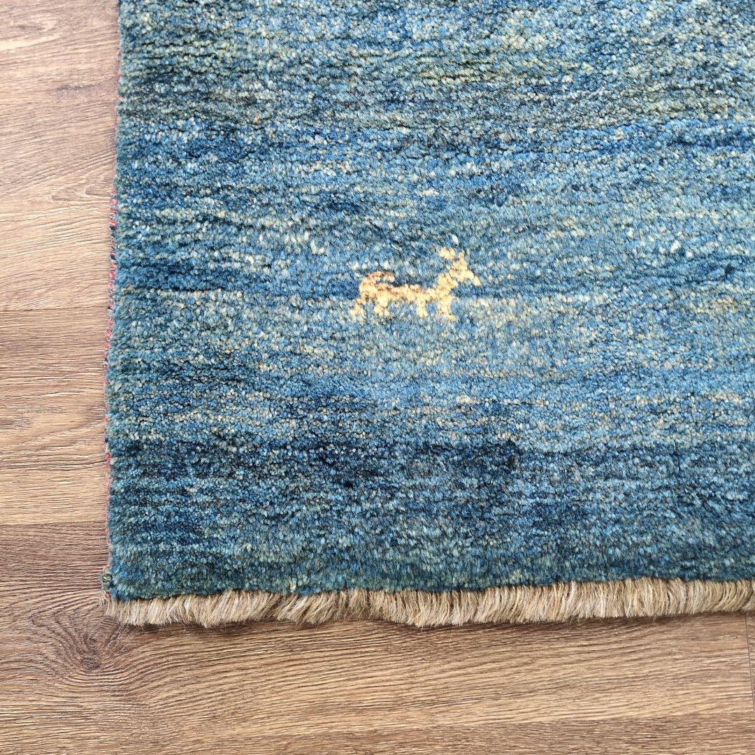 ギャッベ　ヴィンテージラグ　ペルシャ絨毯　手織り絨毯　ハンドメイド　草木染め