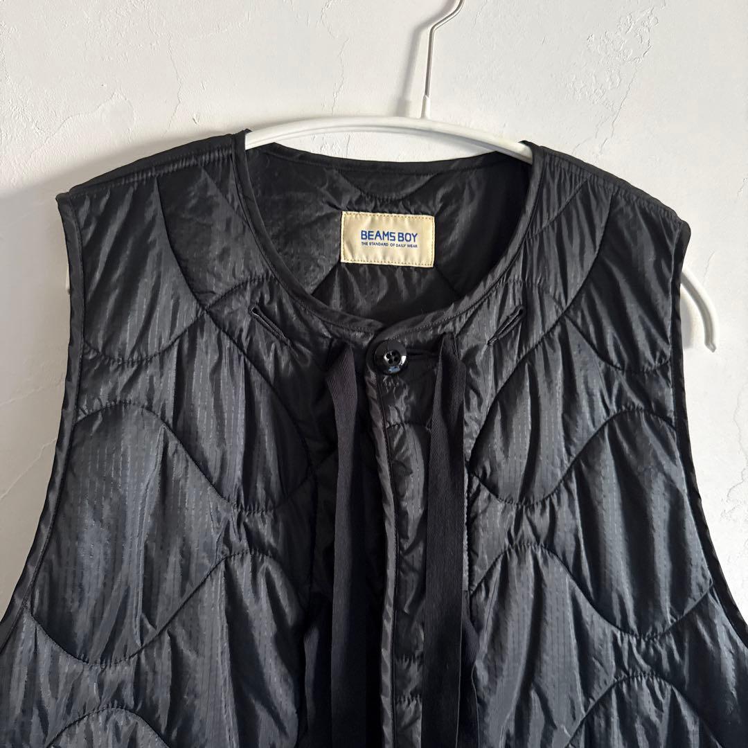 BEAMS BOY ブラック キルティングベスト　ライナーベスト