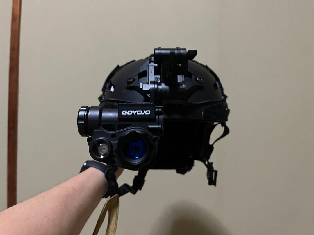 個人装備 NVG-10