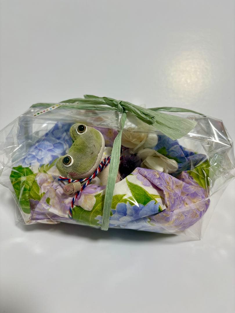 アーティストベア　HiNo pixyさま　可愛いカエルちゃん