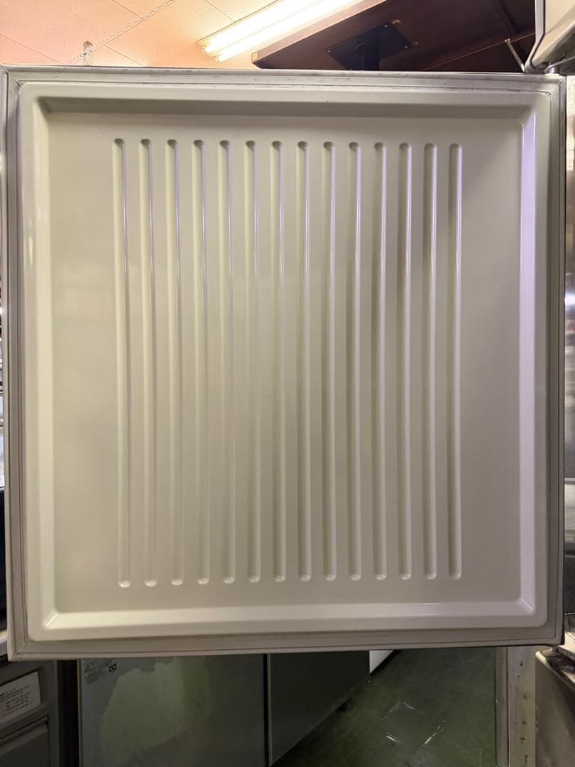 2018年 フクシマ縦型冷凍庫 1490x650x1950 3相200V