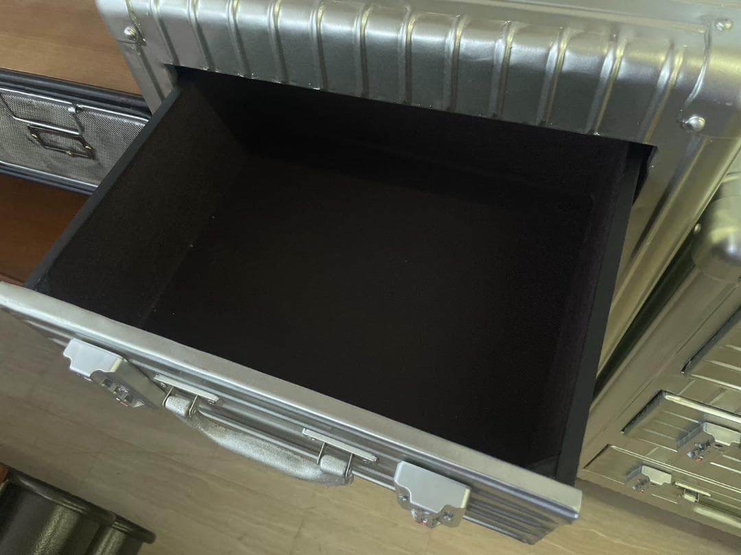 男前インテリア　4段チェスト　棚　インダストリアル　収納　引出し　スチール　鉄