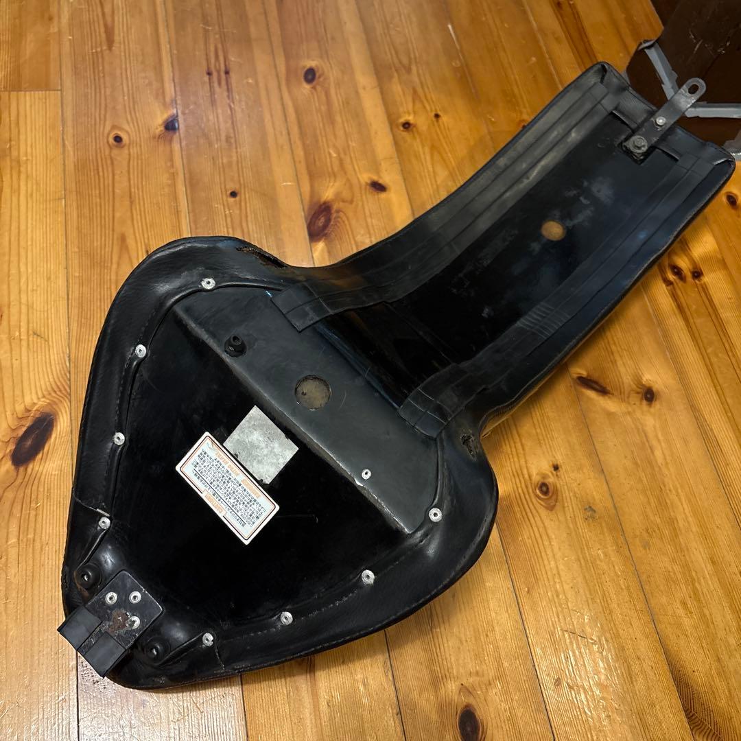 ドラッグスター400 イージーライダース カスタムコブラシート ブラック レザー