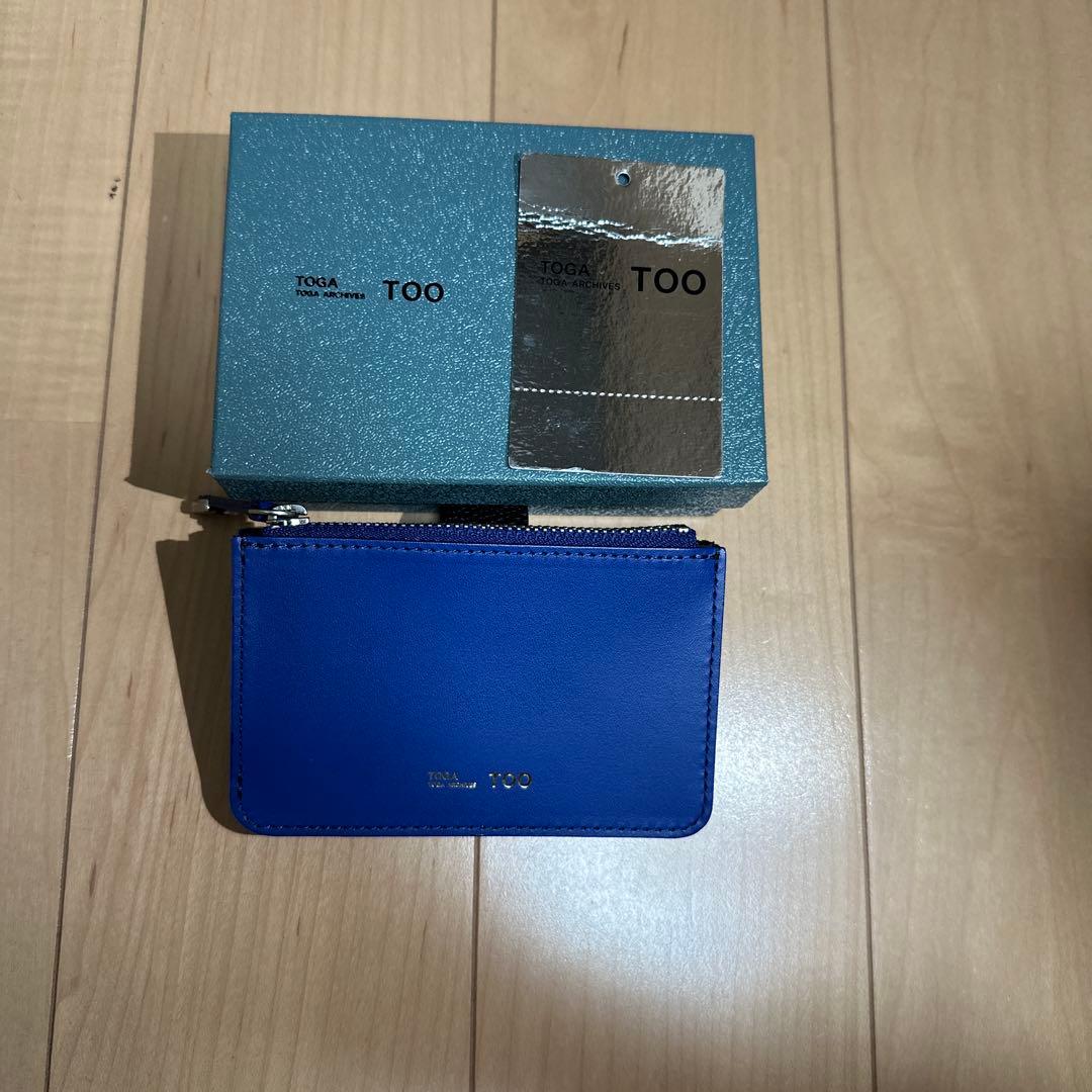 未使用 TOGA TOO トーガトゥーレザー 財布 二つ折り財布 黒 青