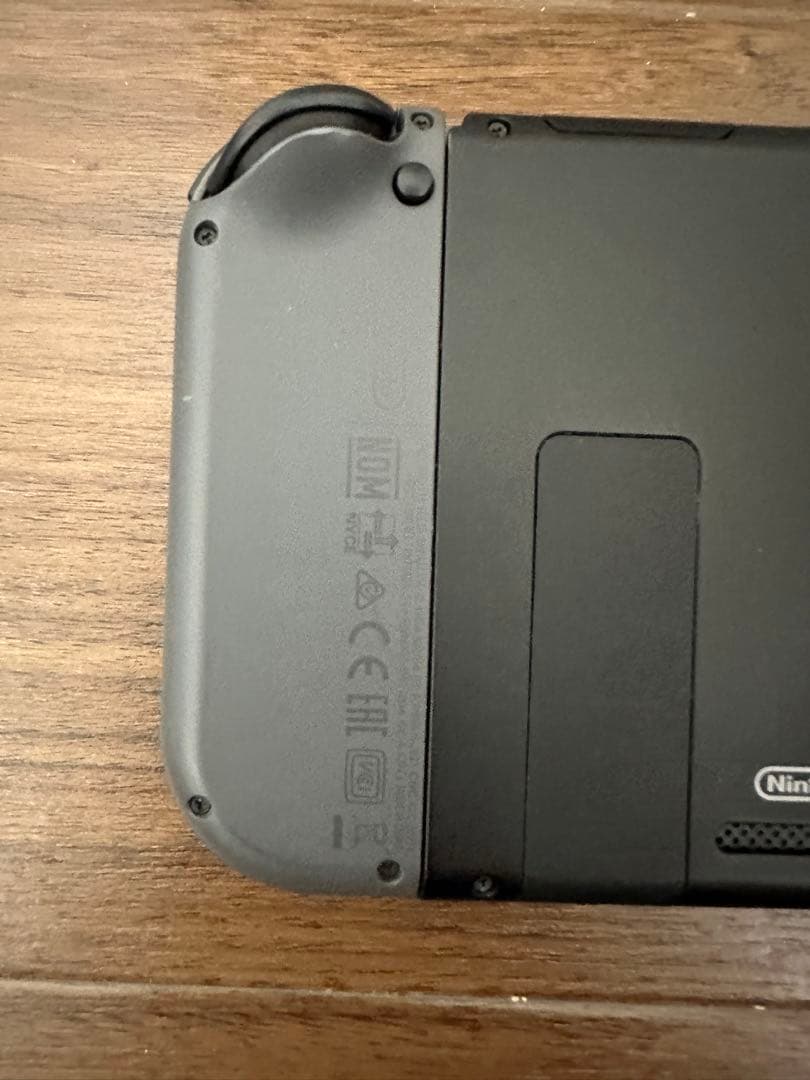 美品　Nintendo Switch 本体 グレー　備品付き