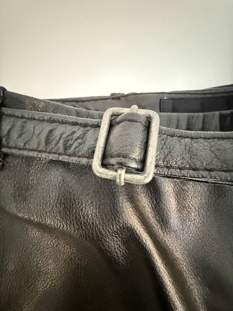 ANN DEMEULEMEESTER アンドゥムルメステール　レザースカート