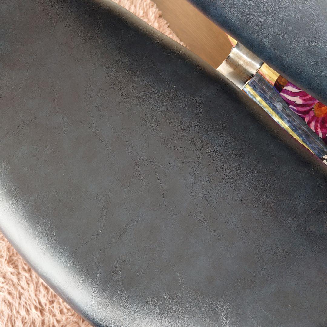 イームズ　ダイニングチェア