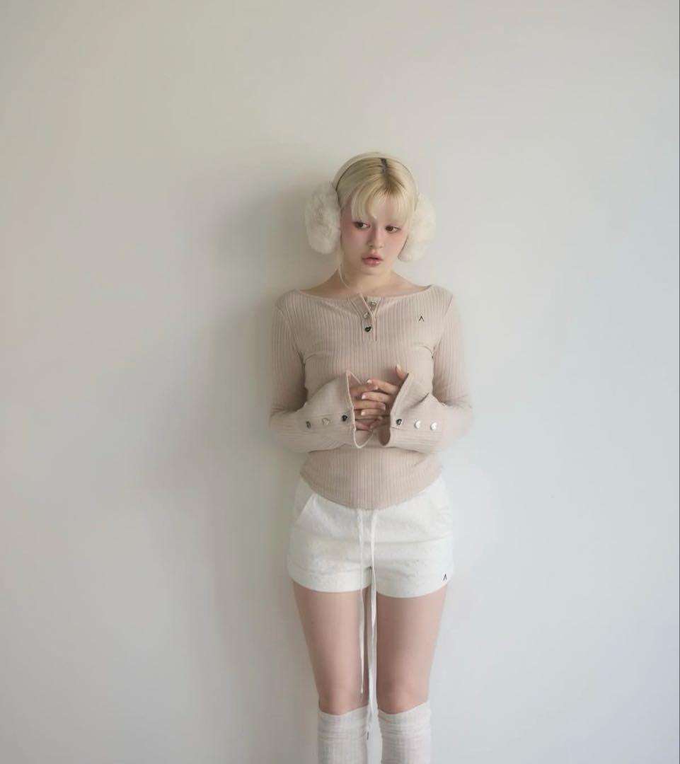 Andmary Dorothy heart tops ベージュ