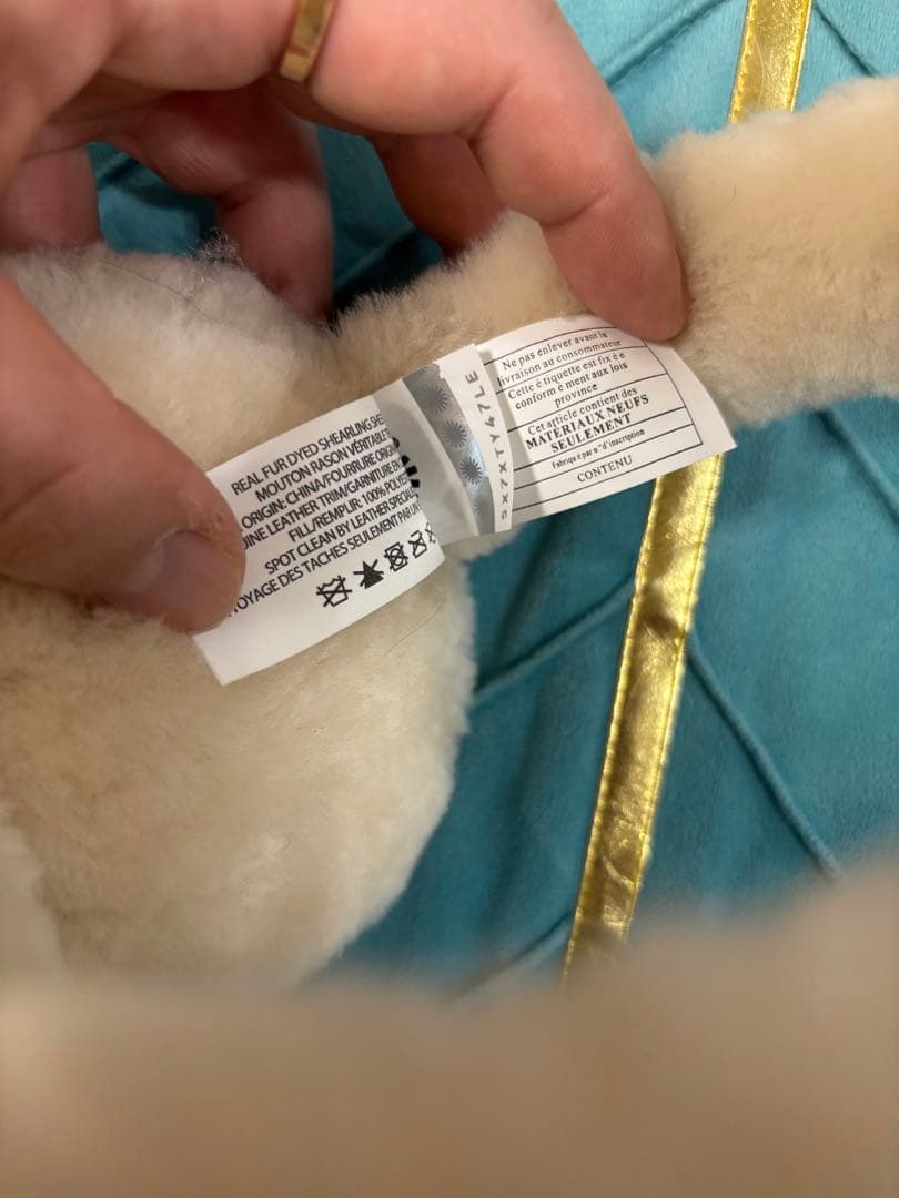 UGG ベージュファー耳あて