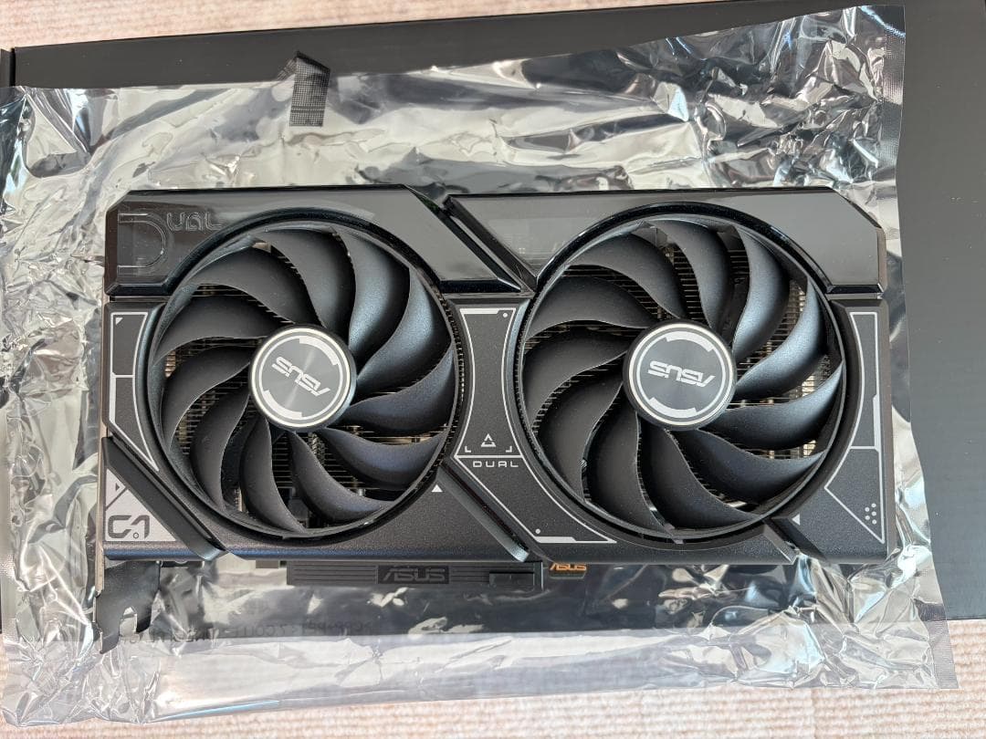 グラフィックボード・グラボ・ビデオカード ASUS DUAL GeForce RTX 4060 OC 8GB