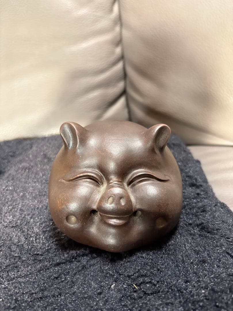 ブタ豚　置物　鈴