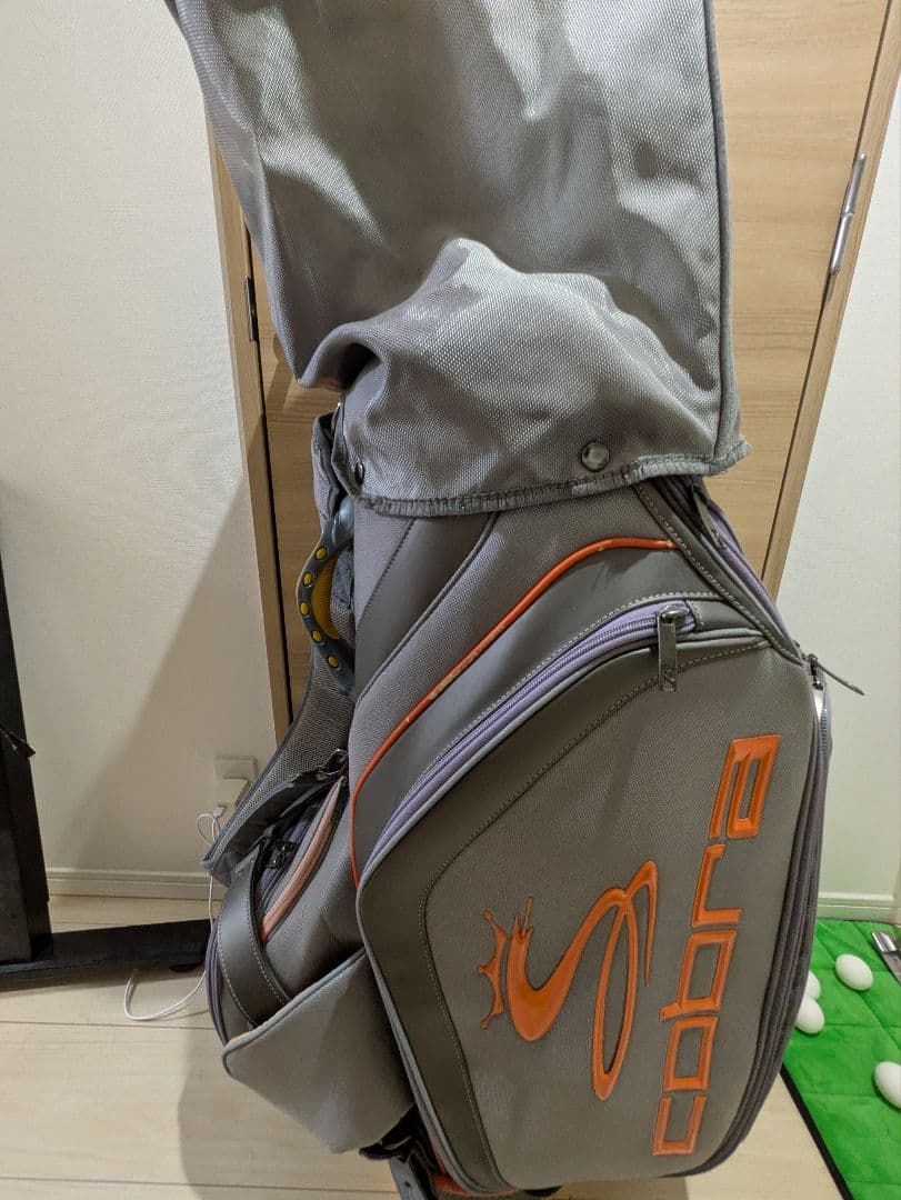 【コブラ】ツアーキャディバッグ