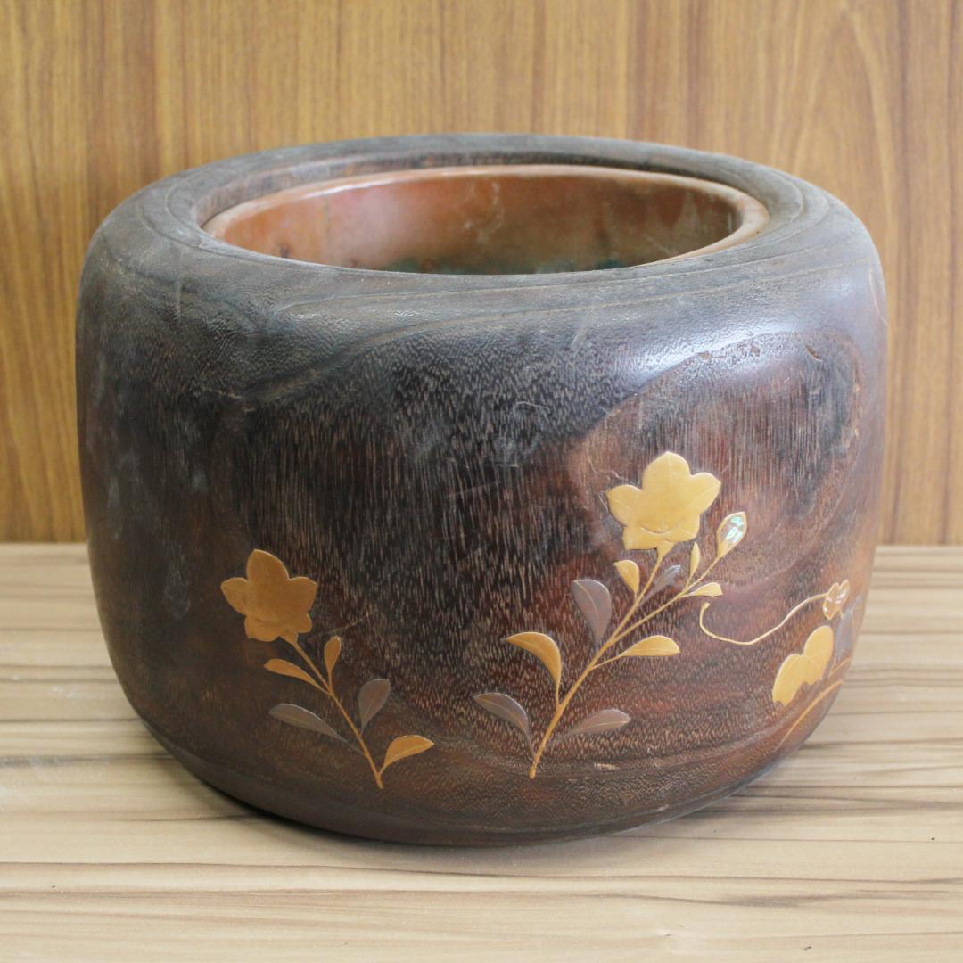 桐火鉢　高蒔絵・螺鈿細工　その１