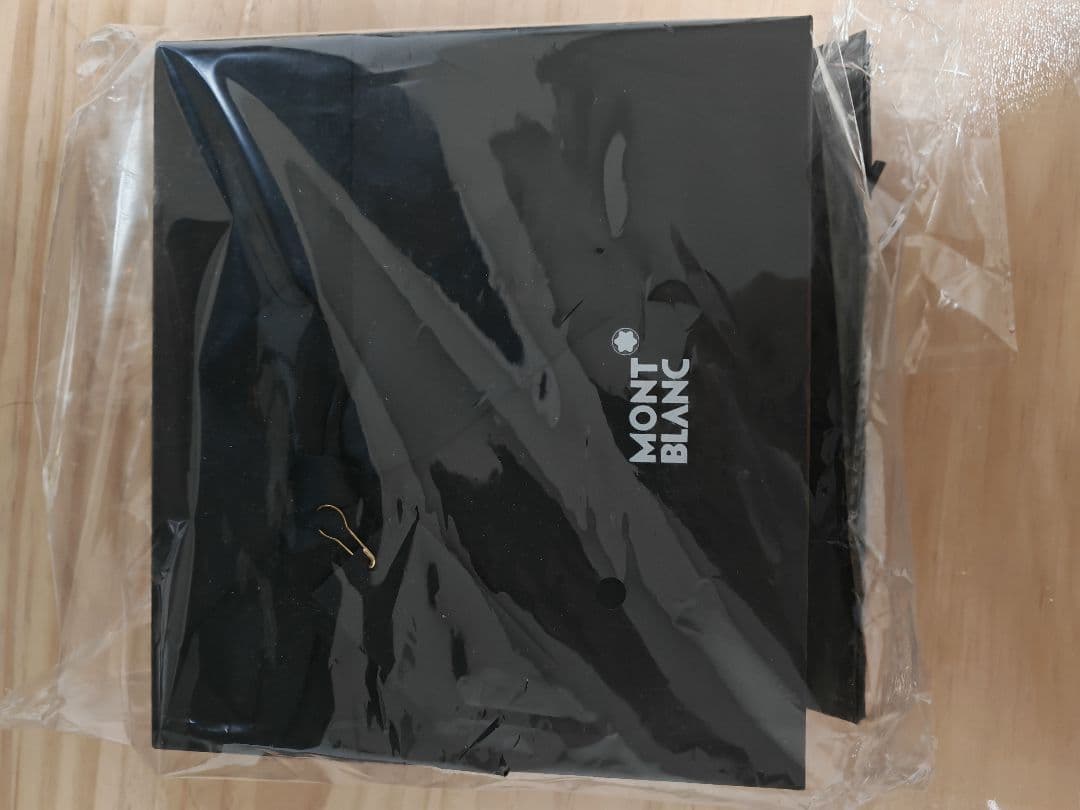 MONT BLANC ガラス製置き型灰皿