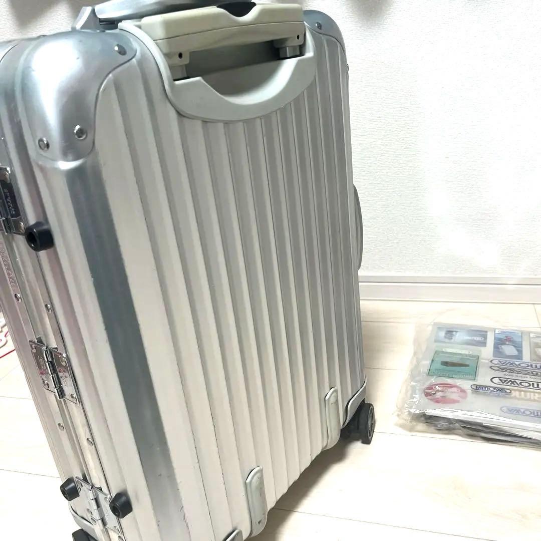 リモワ　トパーズ　4輪　機内持ち込み　2012年購入