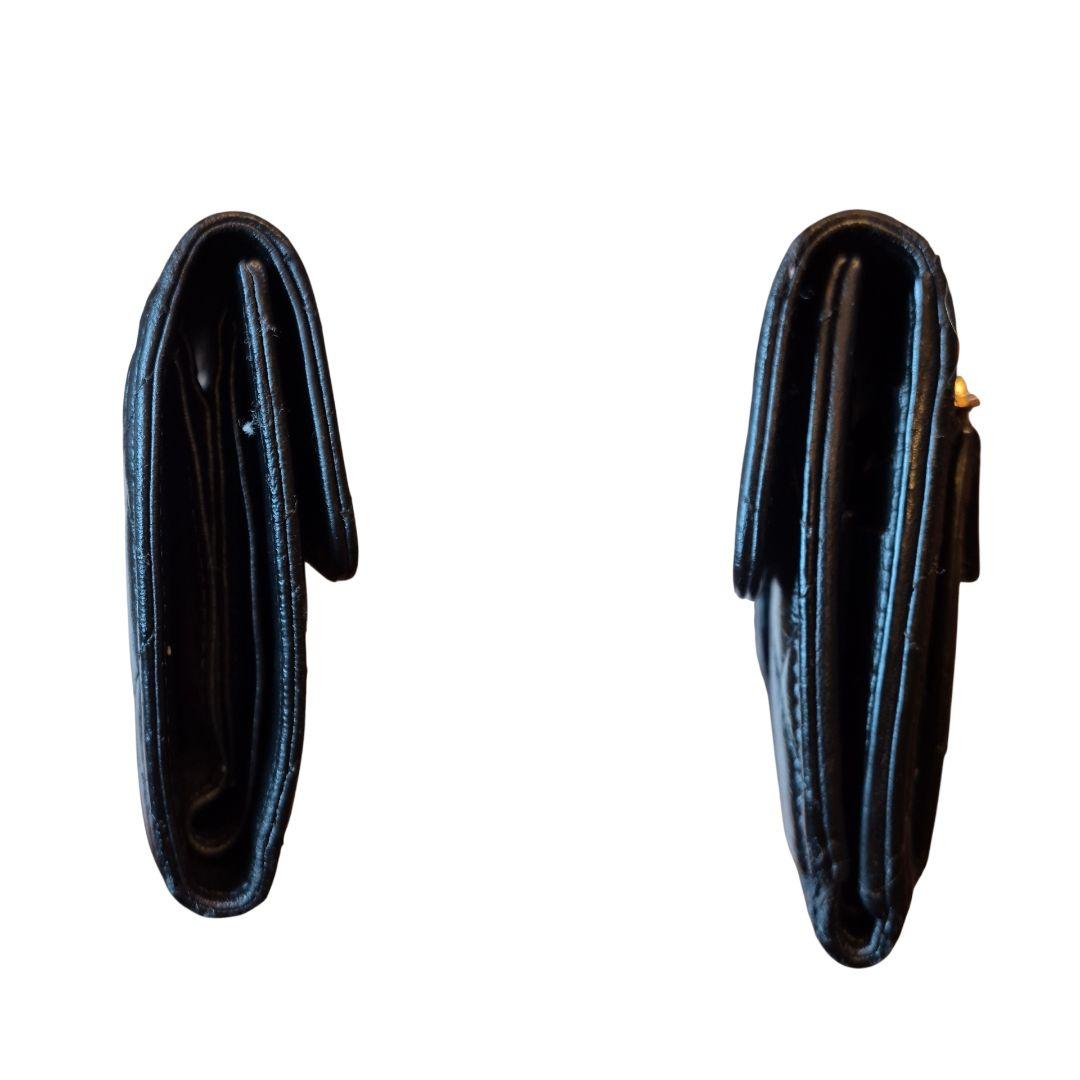 CHANEL　シャネル　マトラッセ　三つ折り財布　ブラック