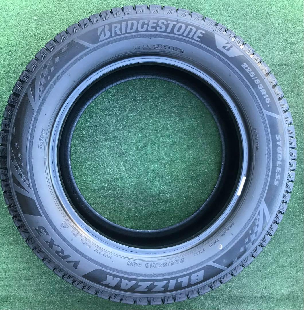 225/55 R16 BRIDGESTONE VRX3 スタッドレスタイヤ