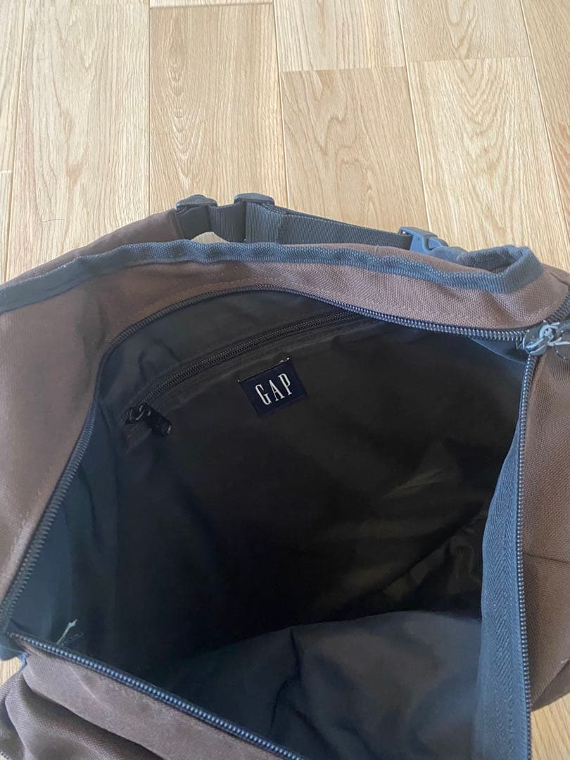 OLD GAP スリングバッグ