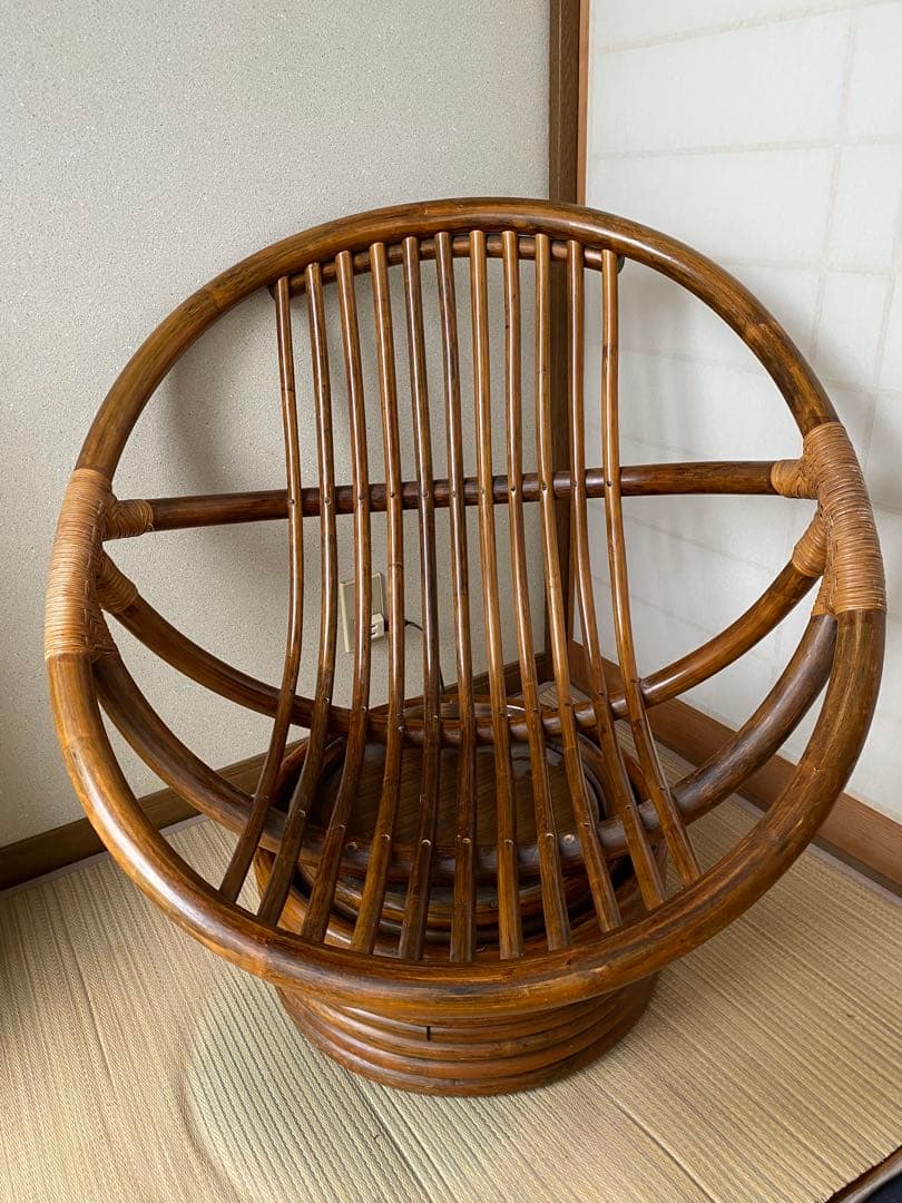 昭和レトロ 古家具 回転式ラタンチェア ラタンソファ エッグチェア 籐製 とう