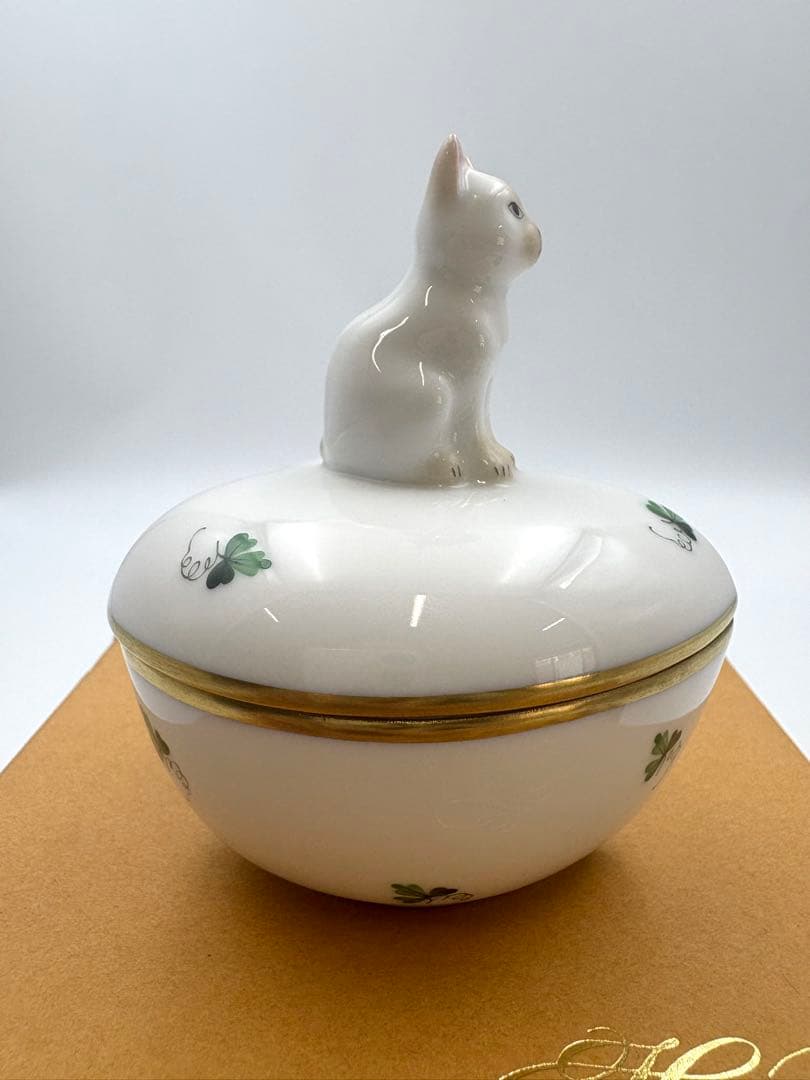 未使用保管品　ヘレンド 猫　ハート　ウィーンの薔薇　小物入れ　ボンボニエール箱付