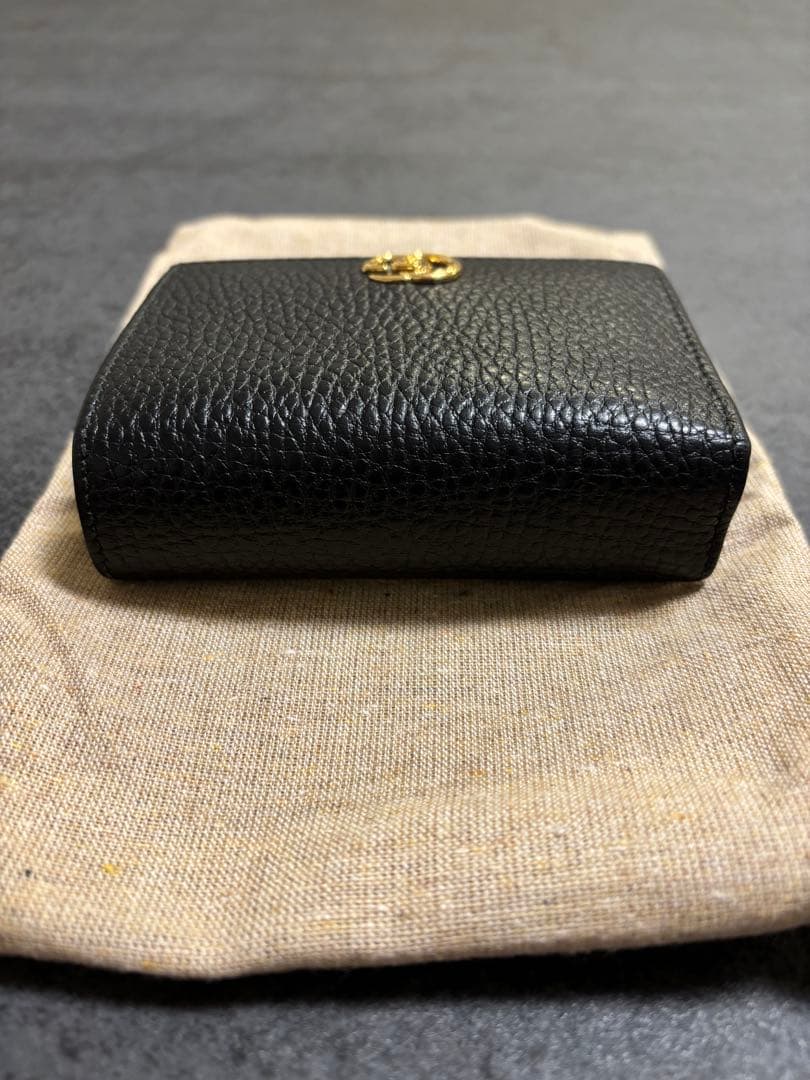 『ちい』『美品』GUCCI 黒 レザー 二つ折り財布 保存袋付き
