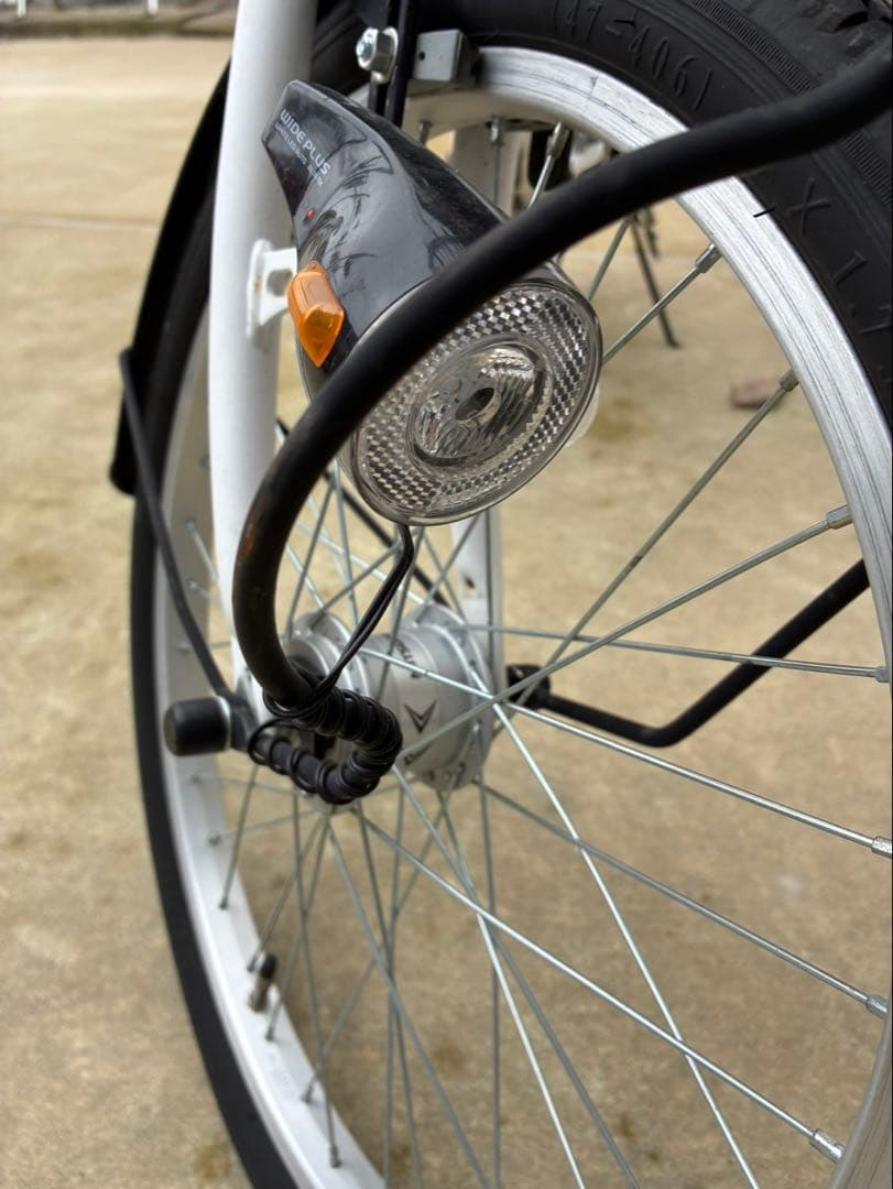 ランドスケープ　20型　ホワイト　折りたたみ自転車