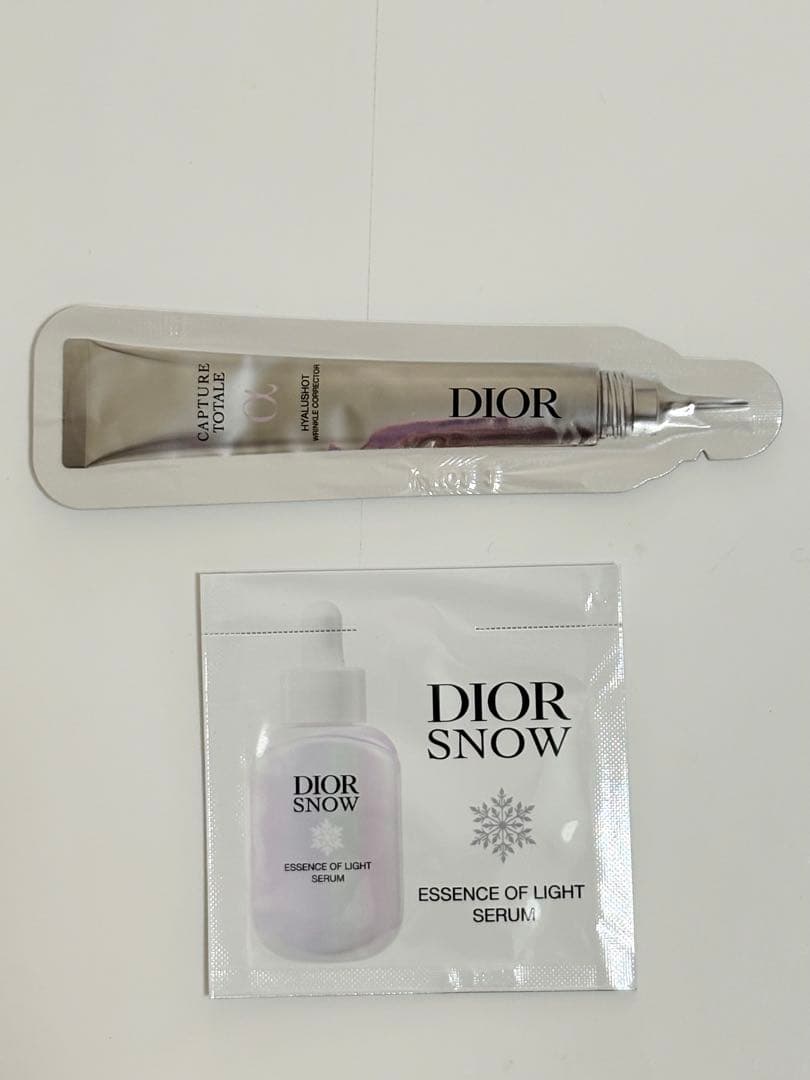 ★DIOR★スキン フォーエヴァー グロウ ルミナイザー 001 ホリデー限定