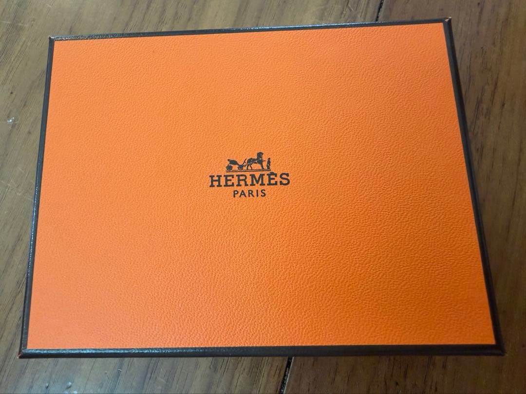 HERMES カルメン