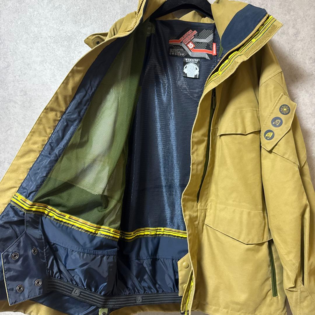 【高機能】BURTON バートン スノーボードウェア ジャケット メンズM