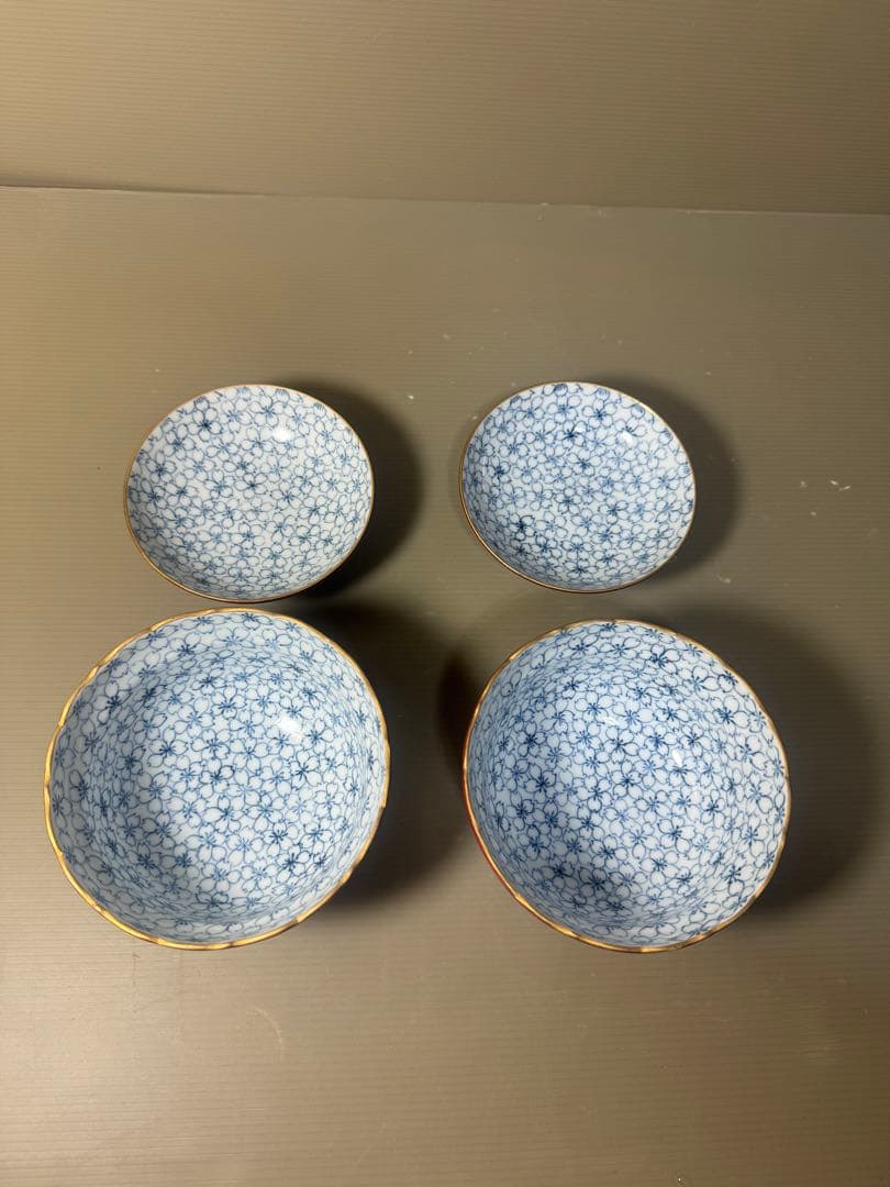 2569  呉福　金襴手　蓋付碗　2客　未使用