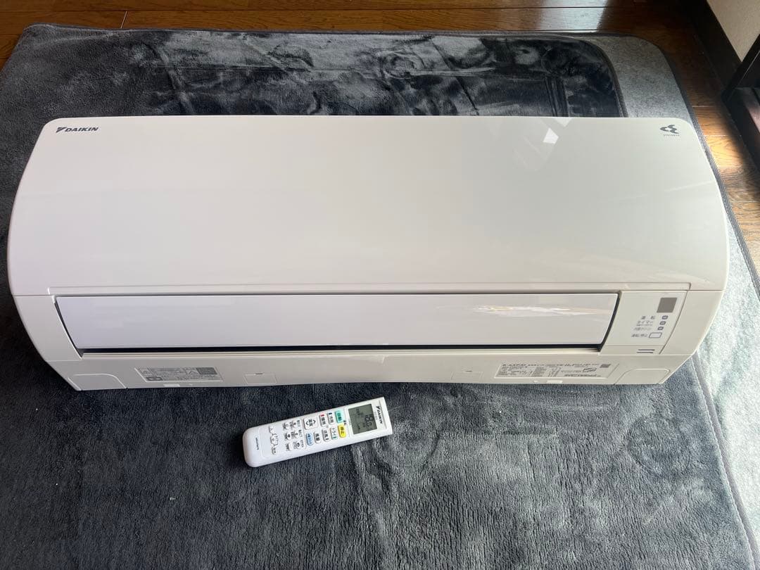 ダイキン エアコン S56ZTEP 2022年製　3年美品　Eシリーズ　18畳用