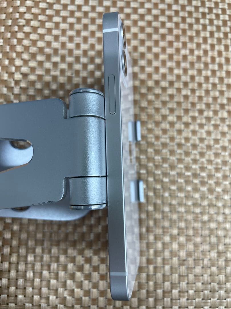 iPhone 12 mini 64 GBホワイトSIMフリー【4276】