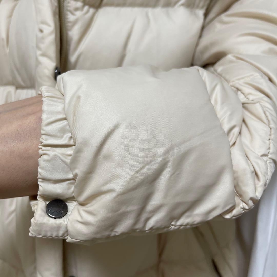 MONCLER フード付きダウンジャケット アイボリー