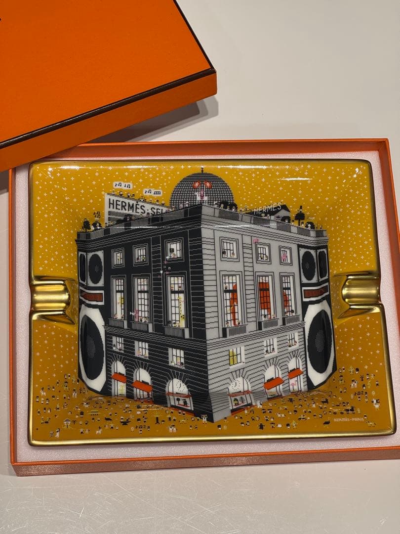 【新品未使用】灰皿 3H 《フォーブル・パーティ》 デイ（昼間）